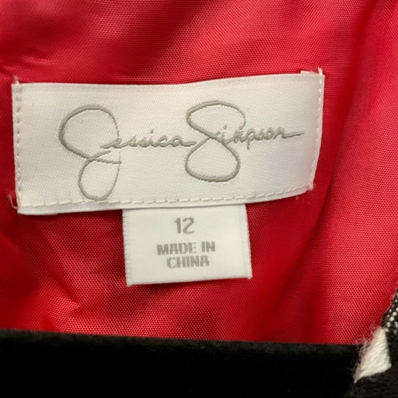 Sassy Jessica Simpson Houndstooth Dress NWT - Picture 4 of 9